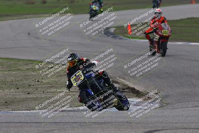 media/Nov-30-2025-TrackDaz (Sun) [[d8b22663df]]/A Group/Session 3 (Off Ramp)/